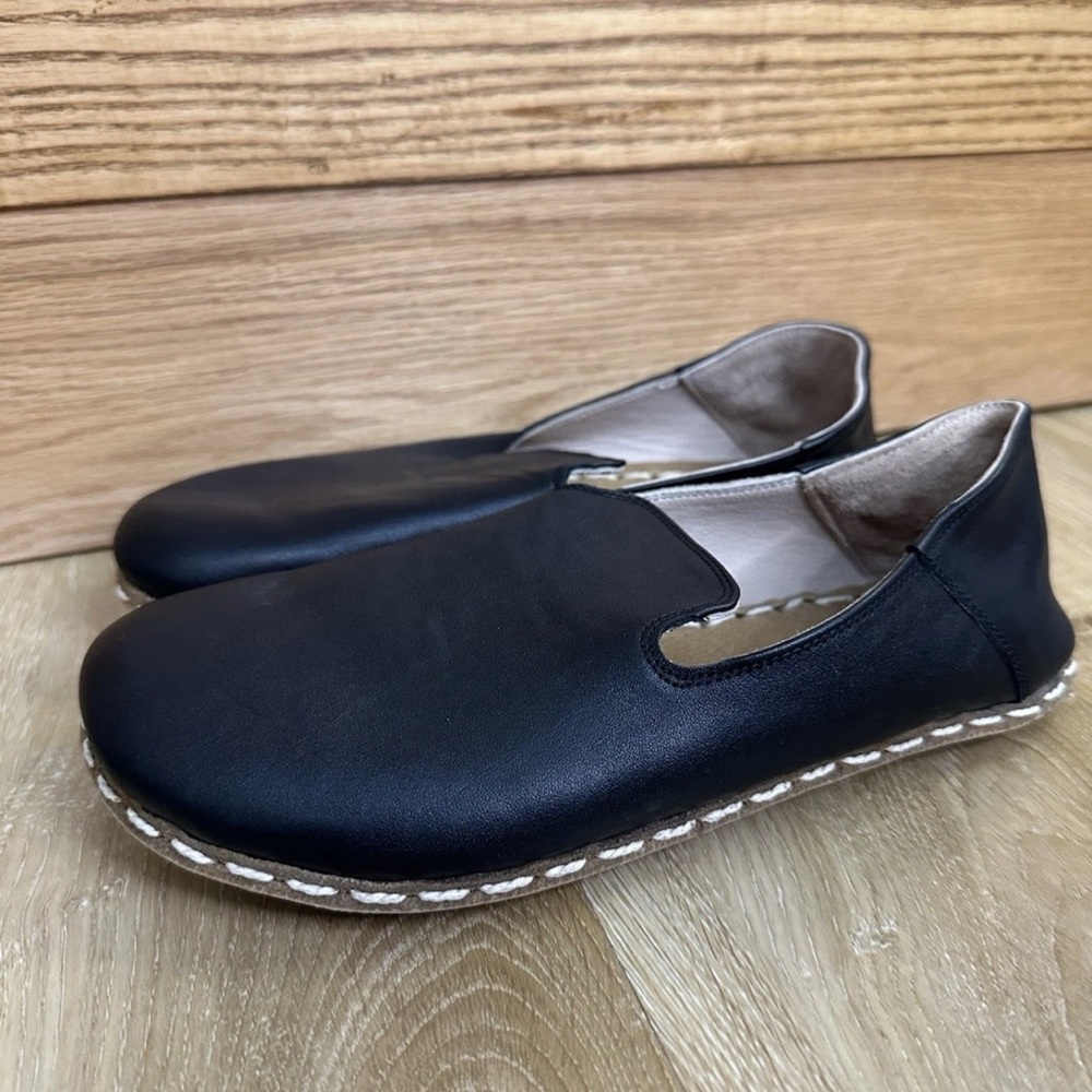 RAUM Grounded Barefoot Slip On Loafer Shoes Women's Size 7-7.5 grounding shoes